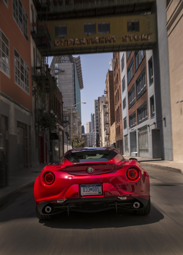 Alfa Romeo 4C фото 128174