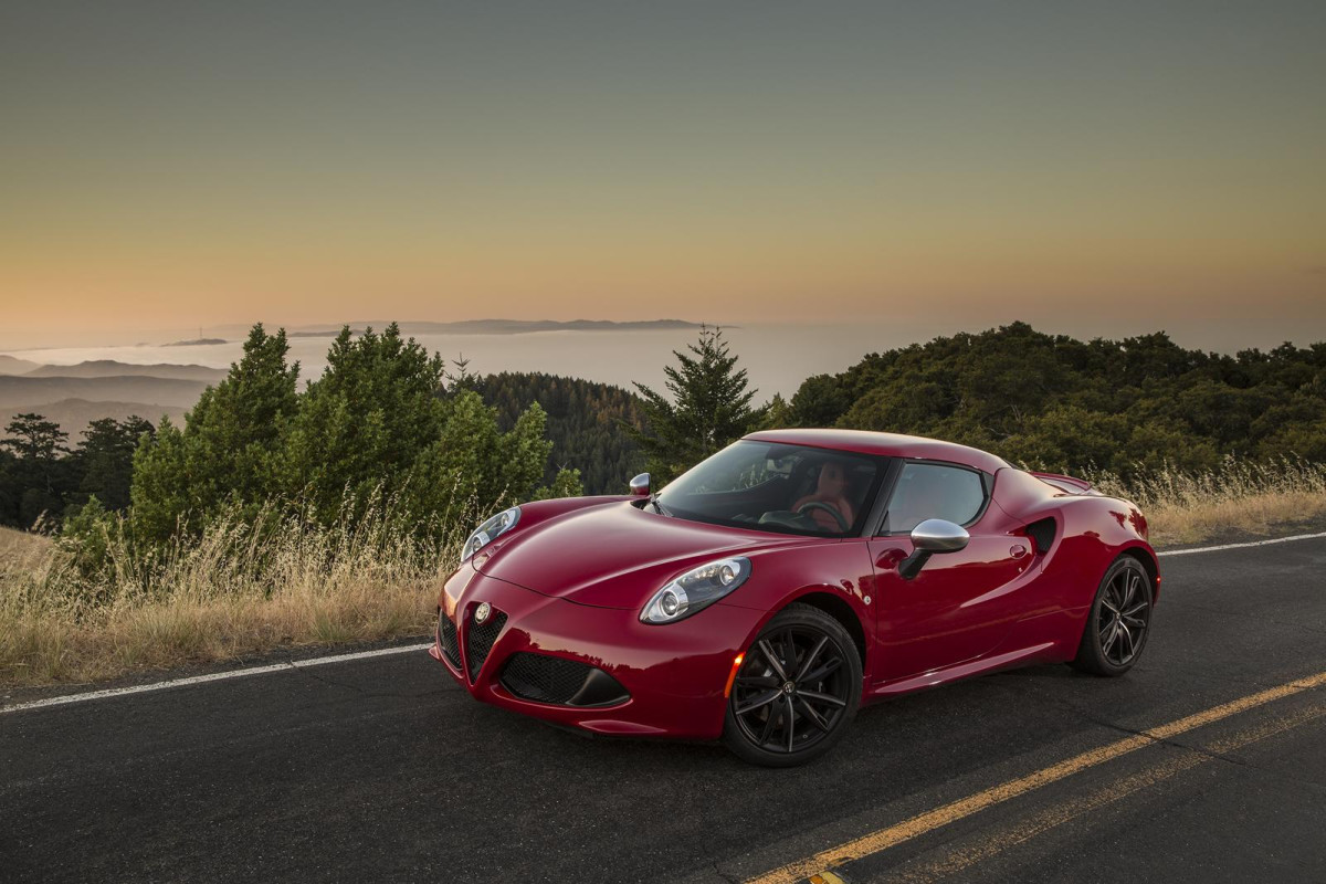 Alfa Romeo 4C фото 128179