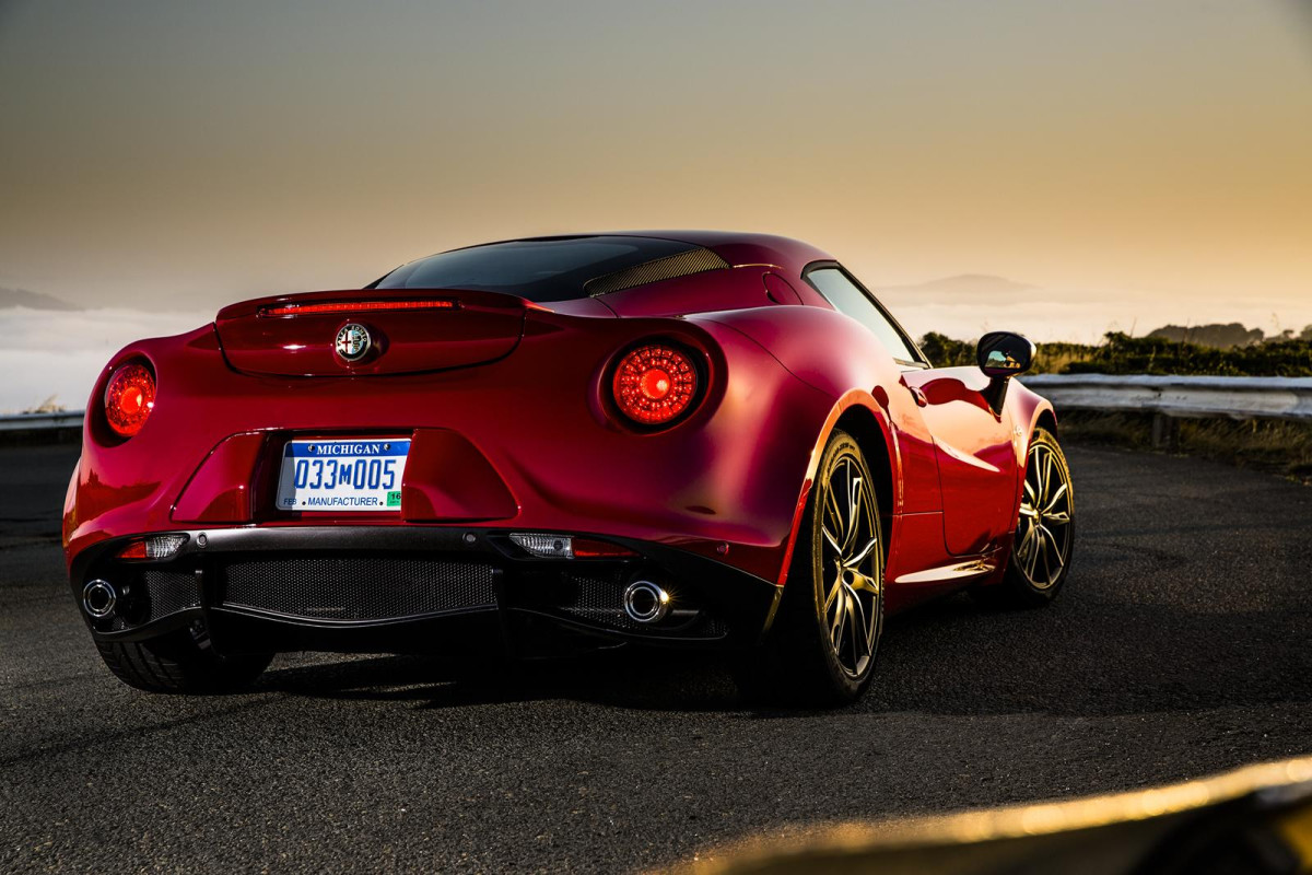 Alfa Romeo 4C фото 128187