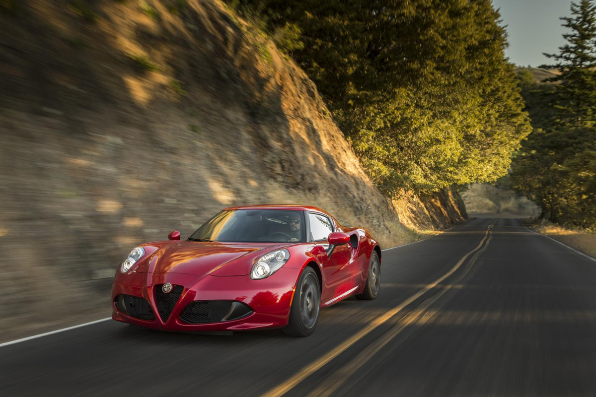 Alfa Romeo 4C фото 128188