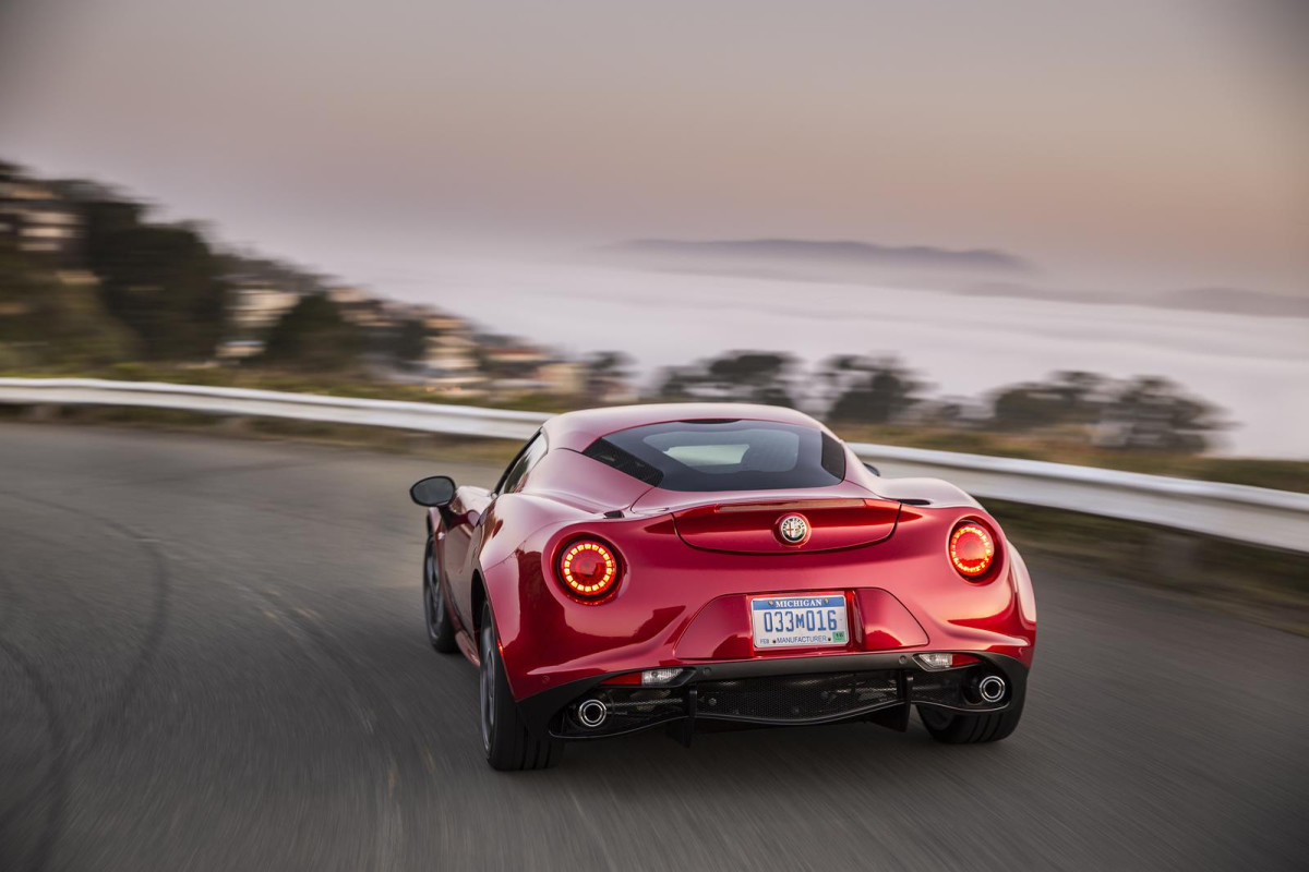 Alfa Romeo 4C фото 128189