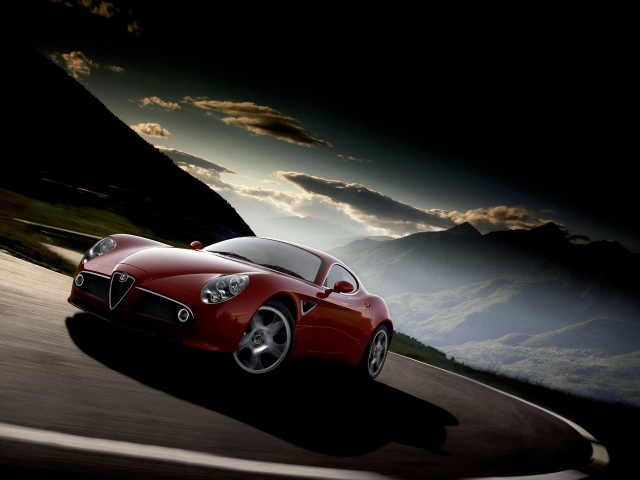 Alfa Romeo 8C Competizione фото