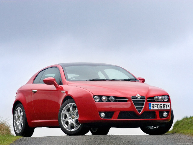 Alfa Romeo Brera фото