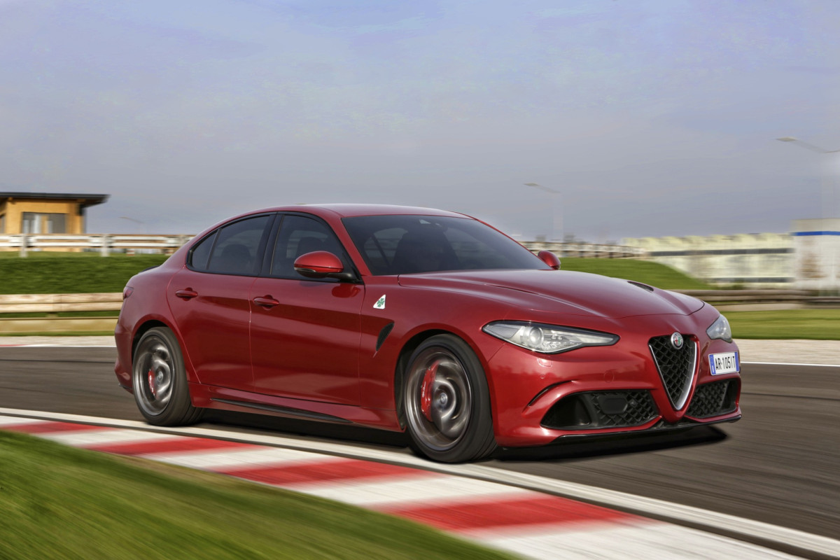 Alfa Romeo Giulia Quadrifoglio фото 171178