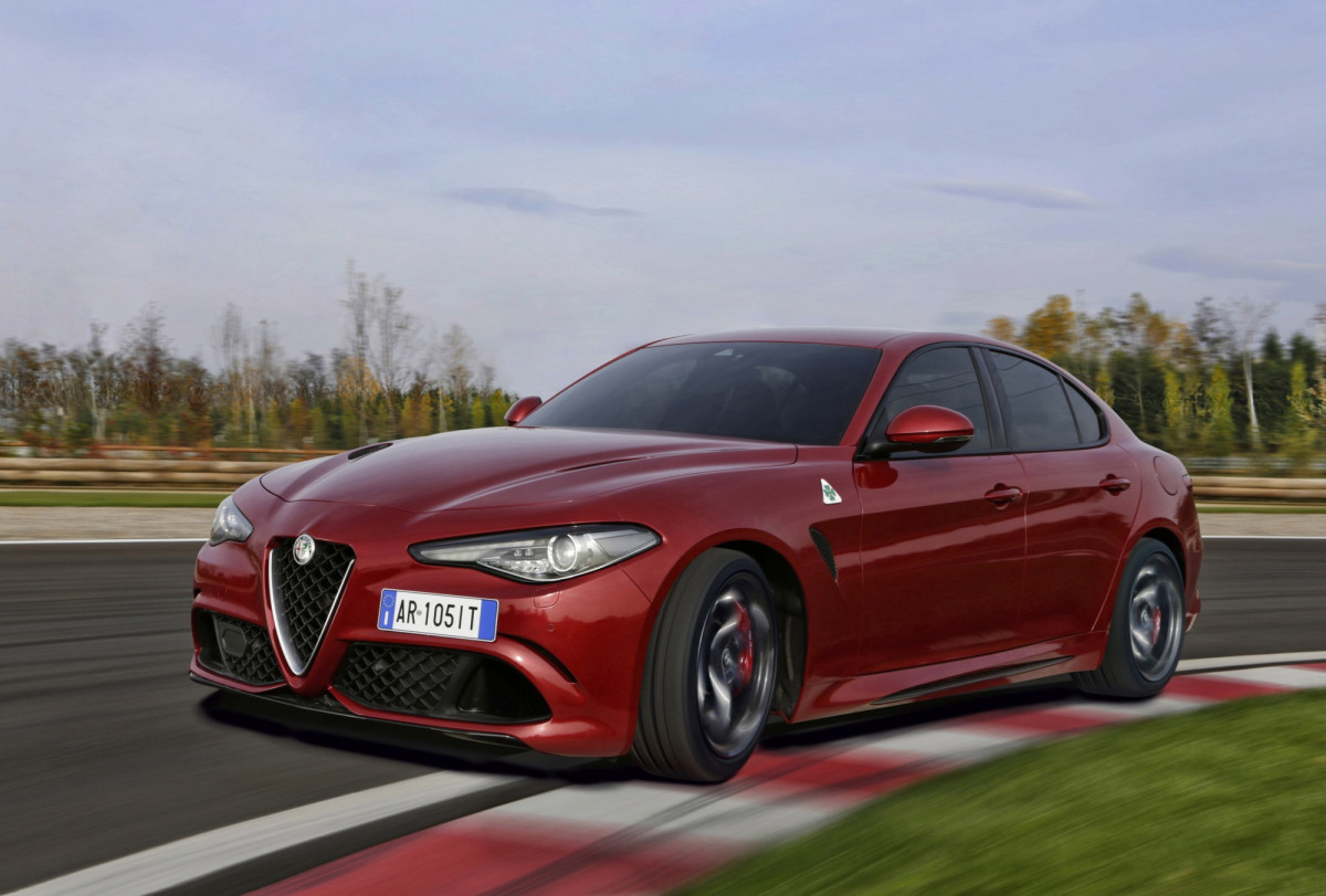 Alfa Romeo Giulia Quadrifoglio фото 171180