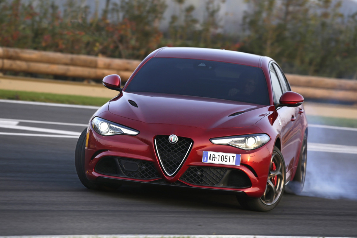 Alfa Romeo Giulia Quadrifoglio фото 171181