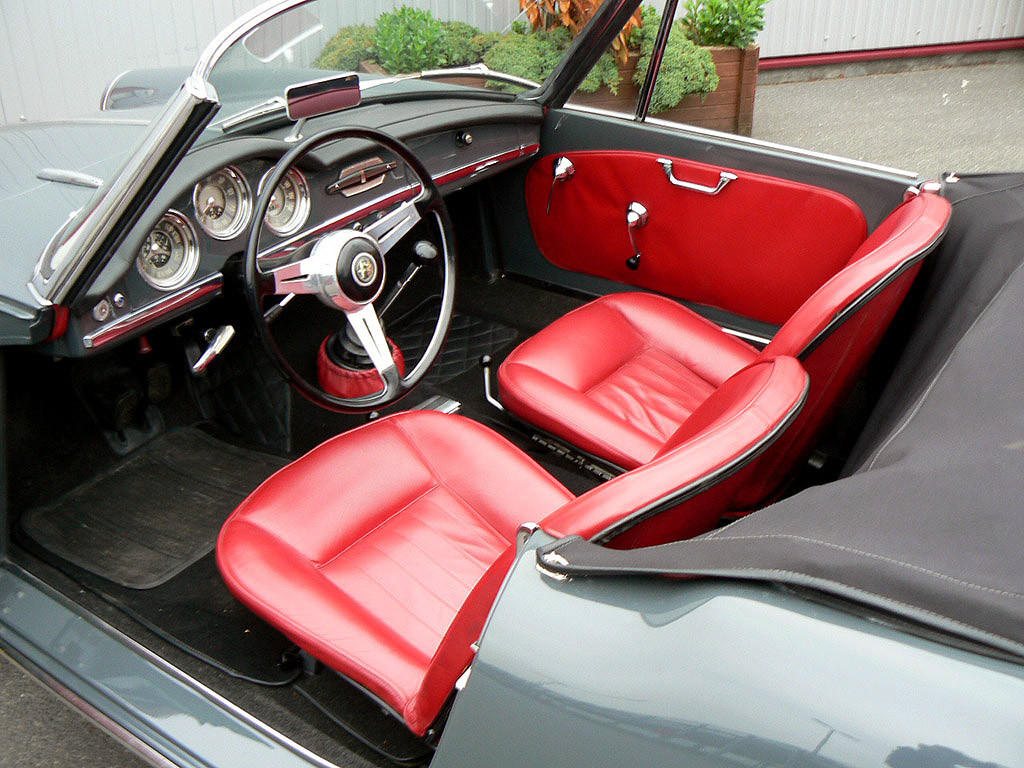 Alfa Romeo Giulietta Spider  фото 41247