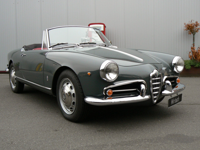 Alfa Romeo Giulietta Spider  фото