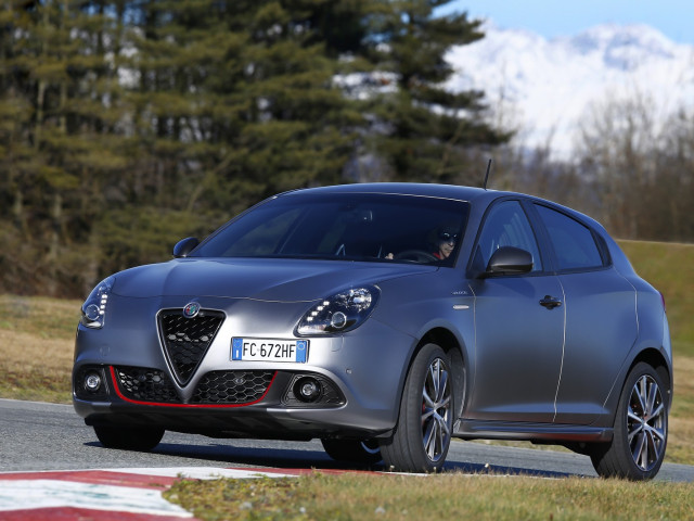 Alfa Romeo Giulietta фото