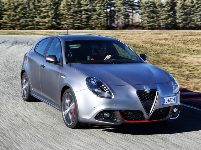 Alfa Romeo Giulietta фото