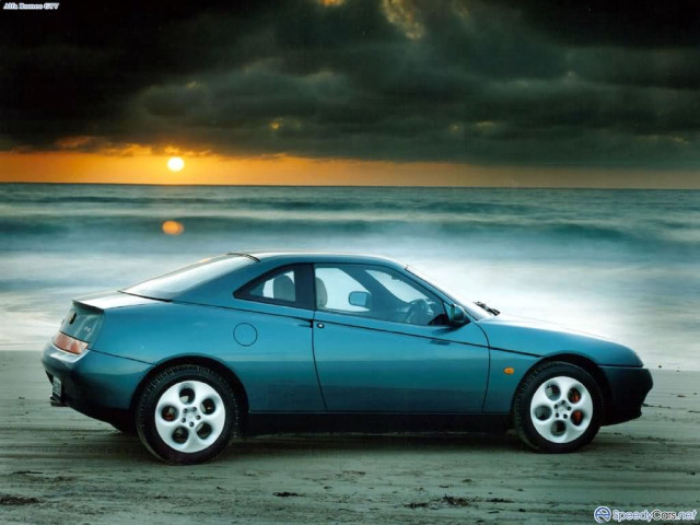 Alfa Romeo GTV фото