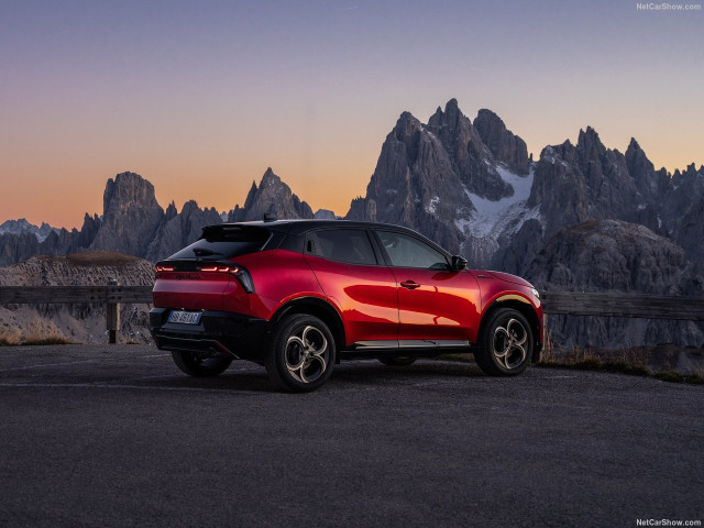 Alfa Romeo Junior фото