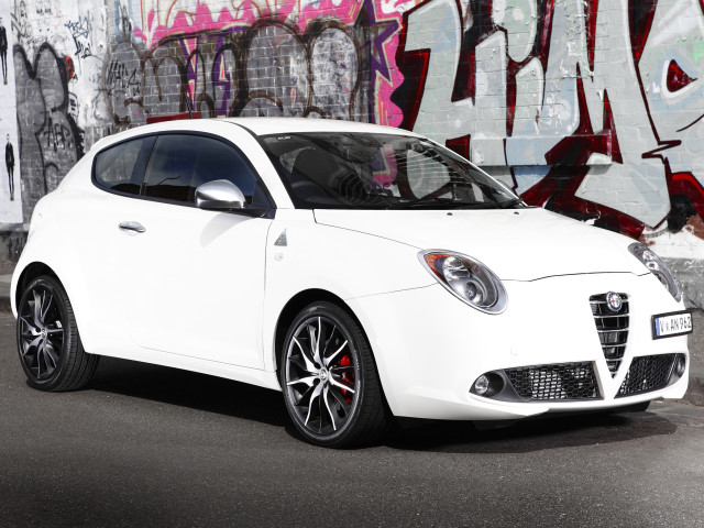 Alfa Romeo MiTo фото