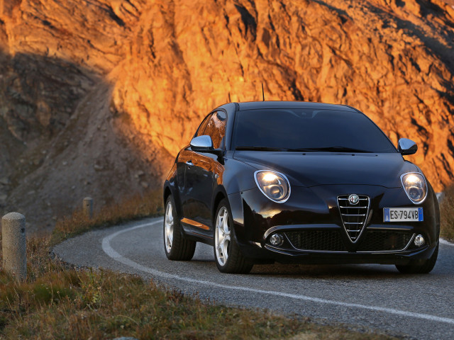 Alfa Romeo MiTo фото