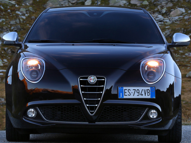 Alfa Romeo MiTo фото