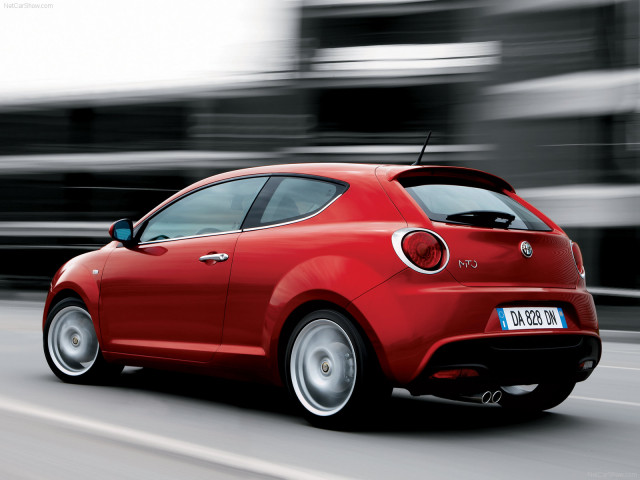 Alfa Romeo MiTo фото