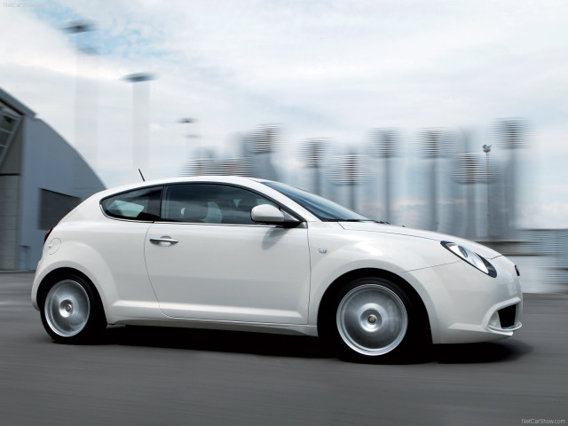 Alfa Romeo MiTo фото