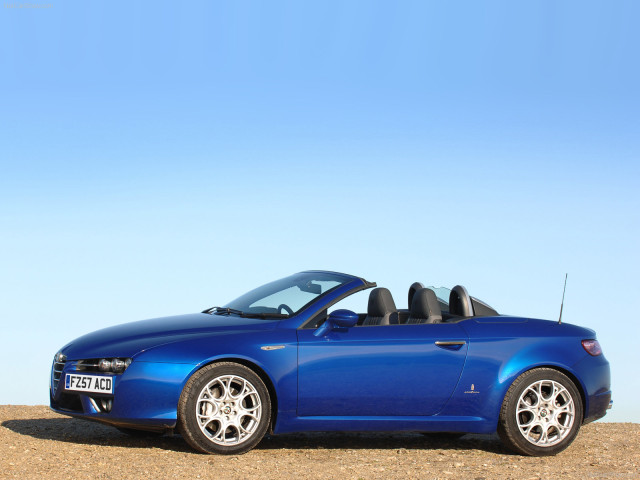 Alfa Romeo Spider фото