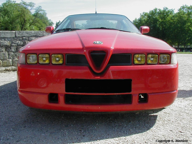 Alfa Romeo SZ Zagato фото