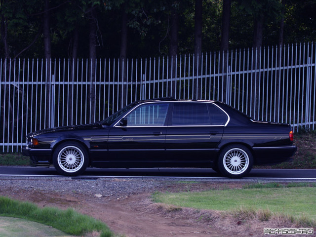 Alpina B12 5.0 (E32) фото