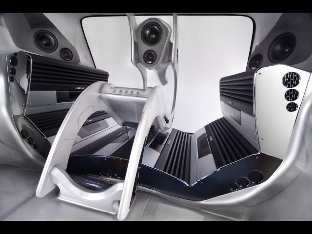 Alpine BMW X5 Ultimate Listening Machine фото