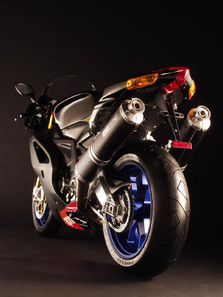 Aprilia RSV 1000R фото 17018