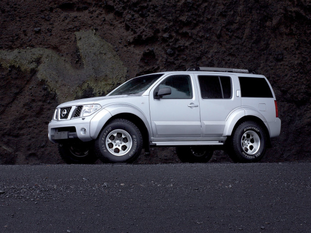 Arctic Trucks Nissan Pathfinder фото