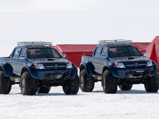 Arctic Trucks Toyota Hilux фото