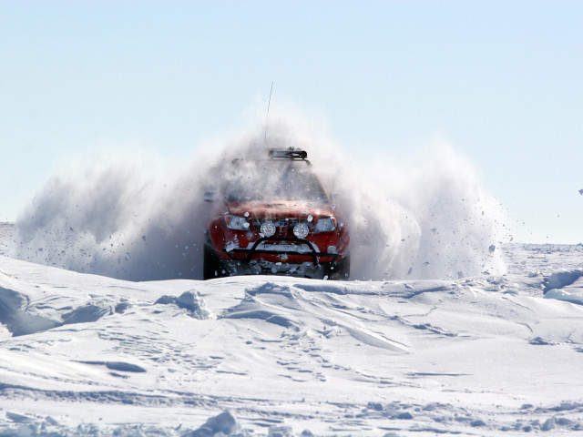 Arctic Trucks Toyota Hilux фото