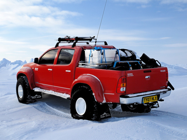 Arctic Trucks Toyota Hilux фото