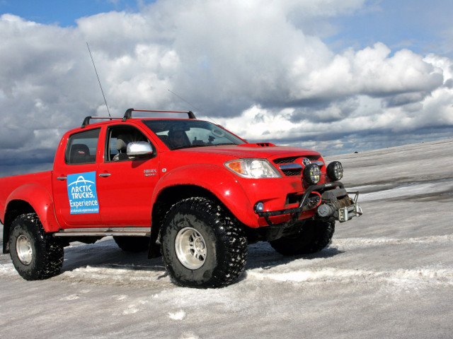 Arctic Trucks Toyota Hilux фото