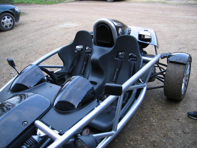 Ariel Atom фото