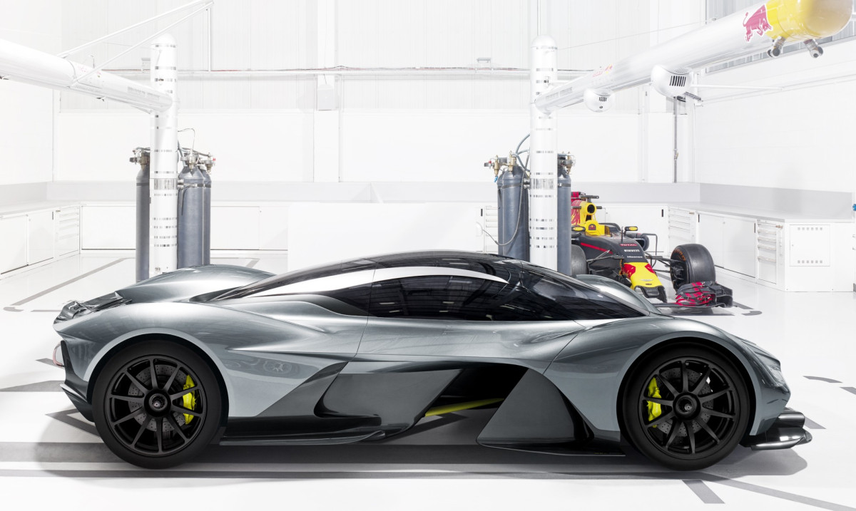 Aston Martin AM-RB 001  фото 180724