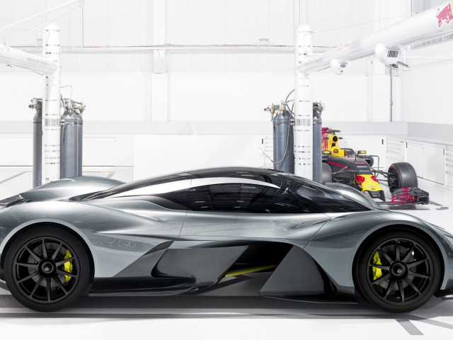 Aston Martin AM-RB 001  фото