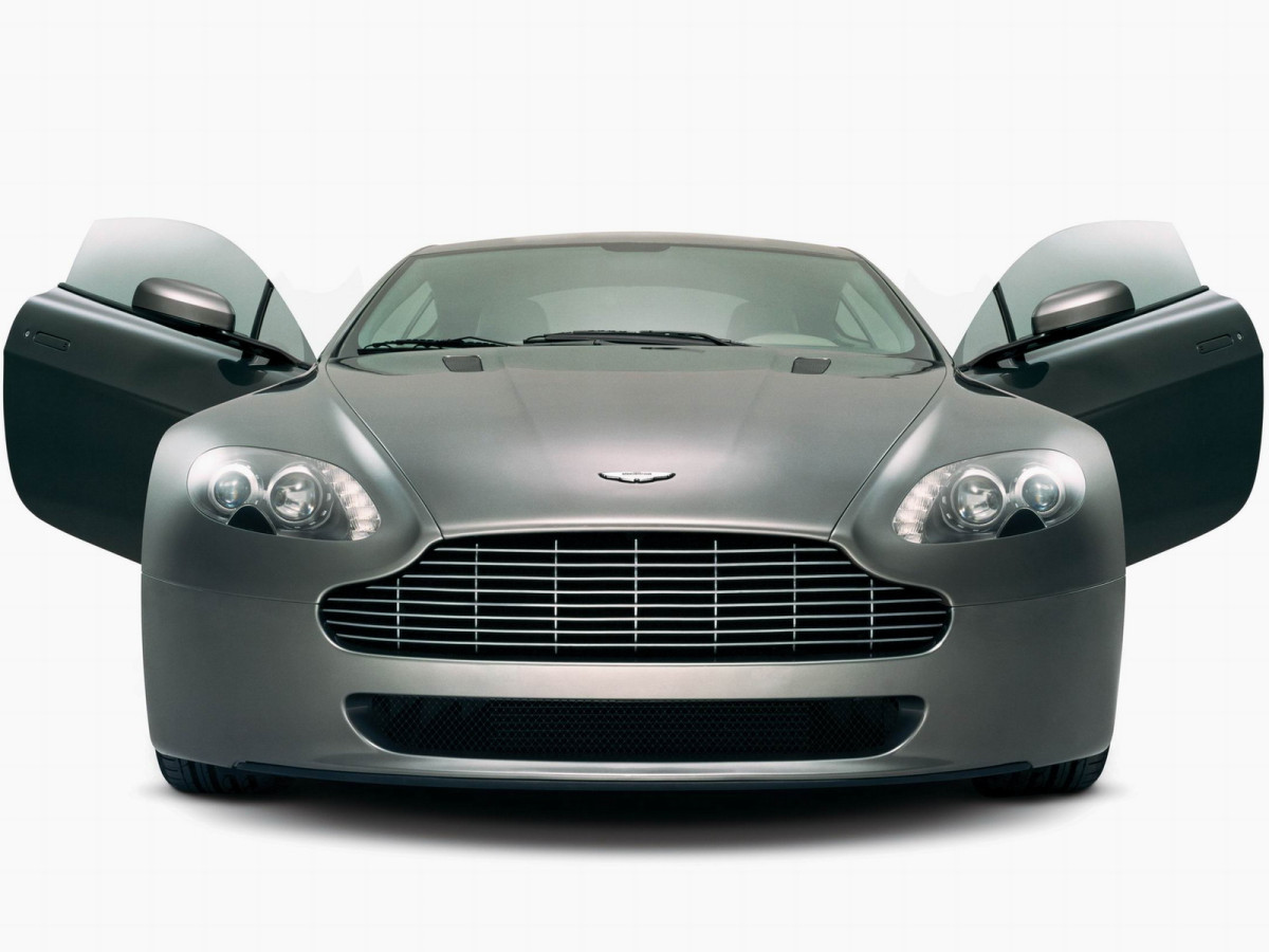 Aston Martin AMV8 Vantage фото 21729