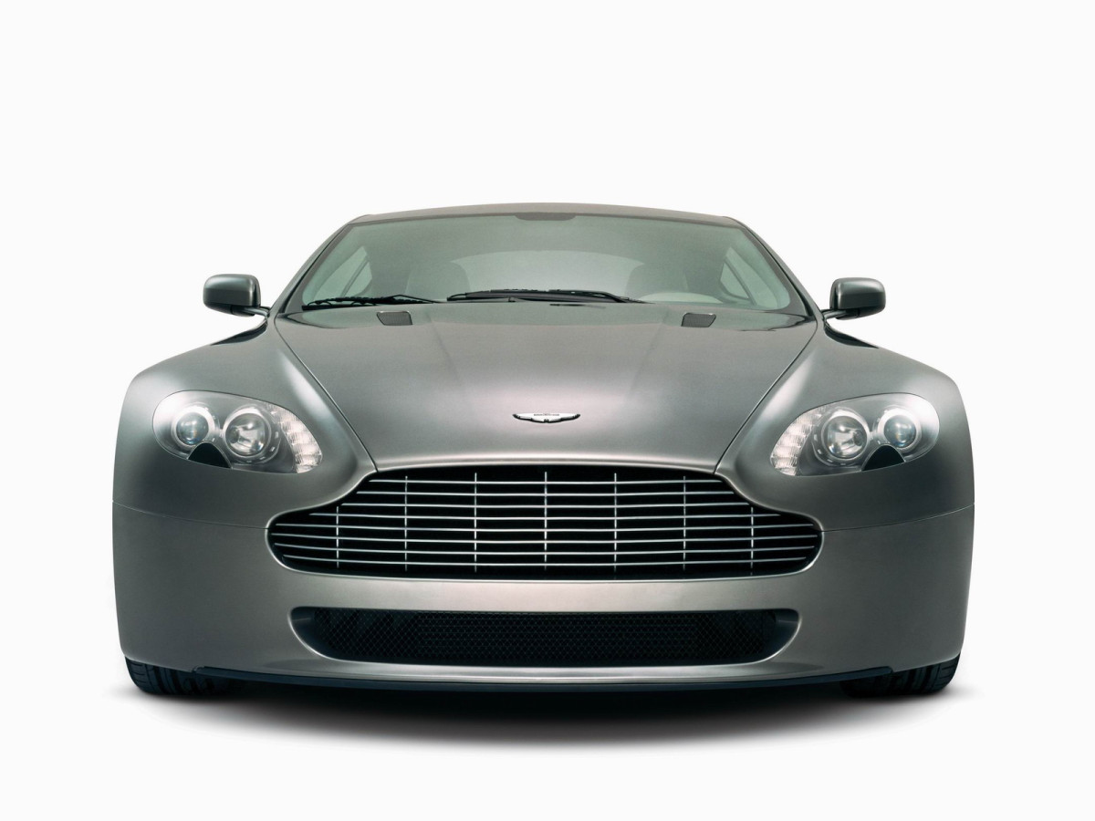 Aston Martin AMV8 Vantage фото 21730