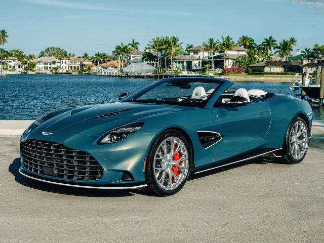 Aston Martin Vanquish Volante фото