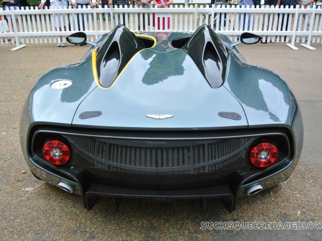 Aston Martin CC100 фото