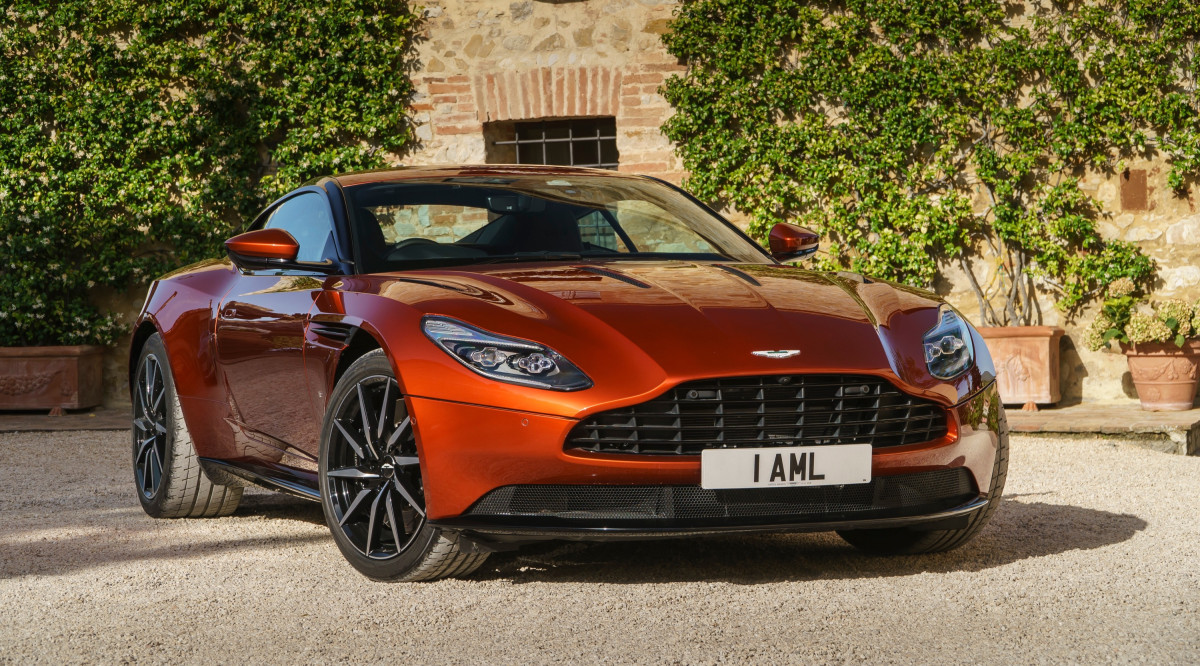 Aston Martin DB11 фото 173931