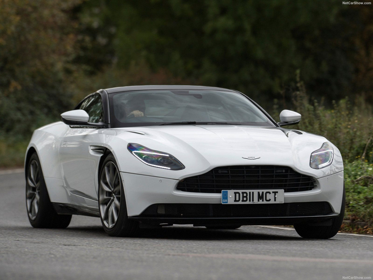 Aston Martin DB11 фото 196977