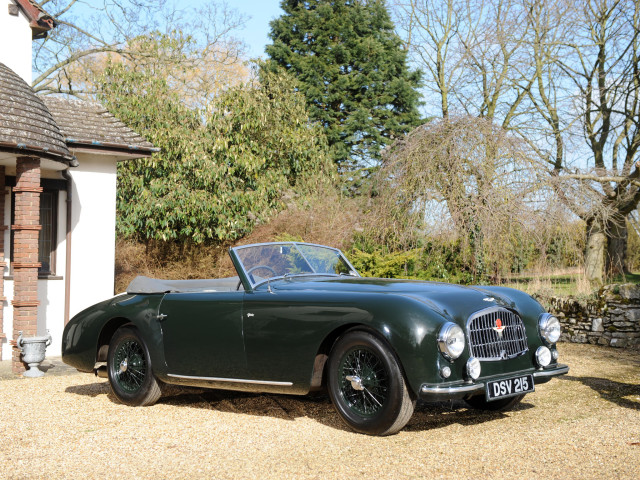 Aston Martin DB2 Vantage фото