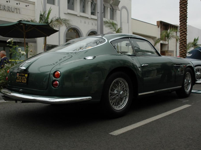 Aston Martin DB4 GT Zagato фото