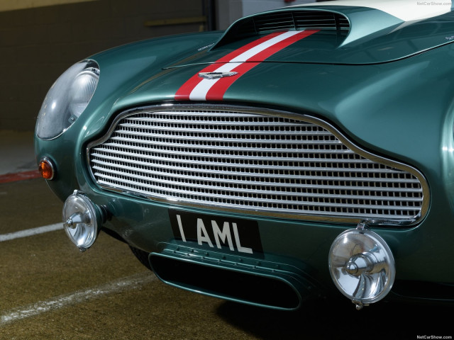 Aston Martin DB4 GT фото