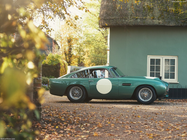 Aston Martin DB4 GT фото