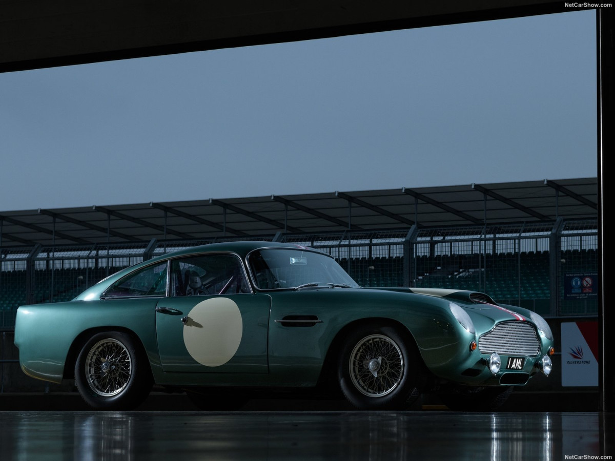 Aston Martin DB4 GT фото 196960