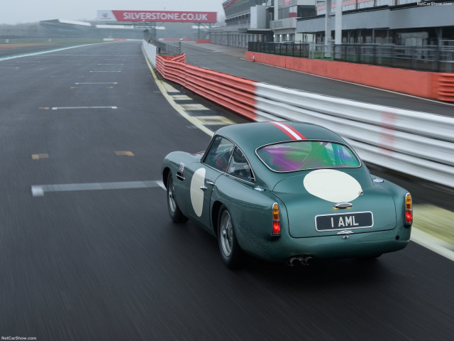 Aston Martin DB4 GT фото