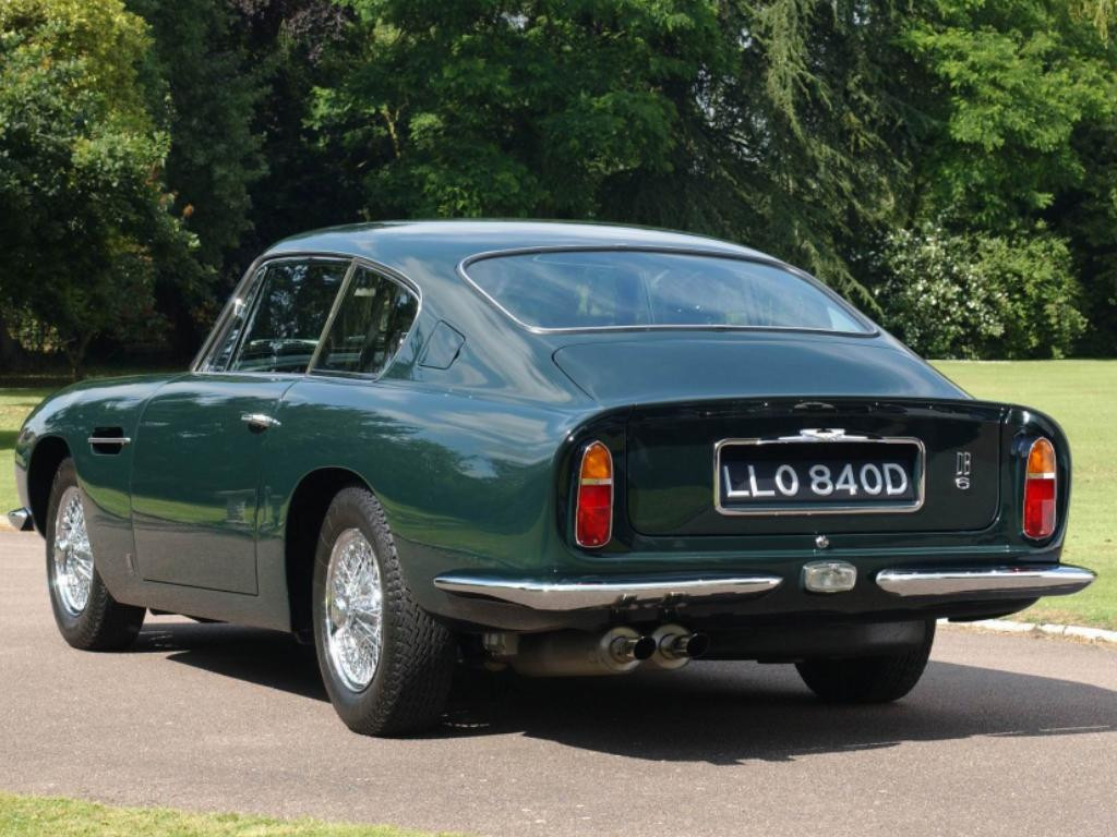 Aston Martin DB6 фото 13124