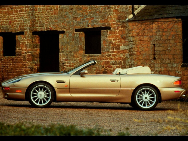 Aston Martin DB7 Convertible фото