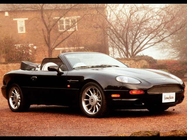 Aston Martin DB7 Convertible фото