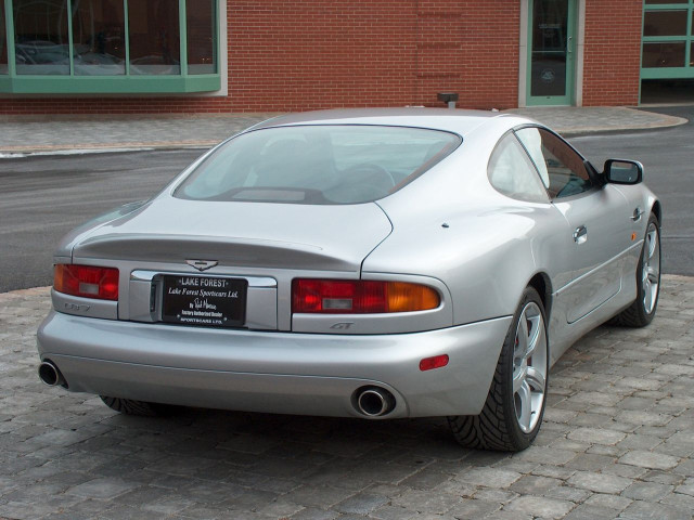 Aston Martin DB7 GT фото